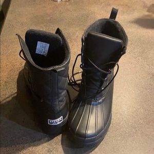 Sperry winter boot